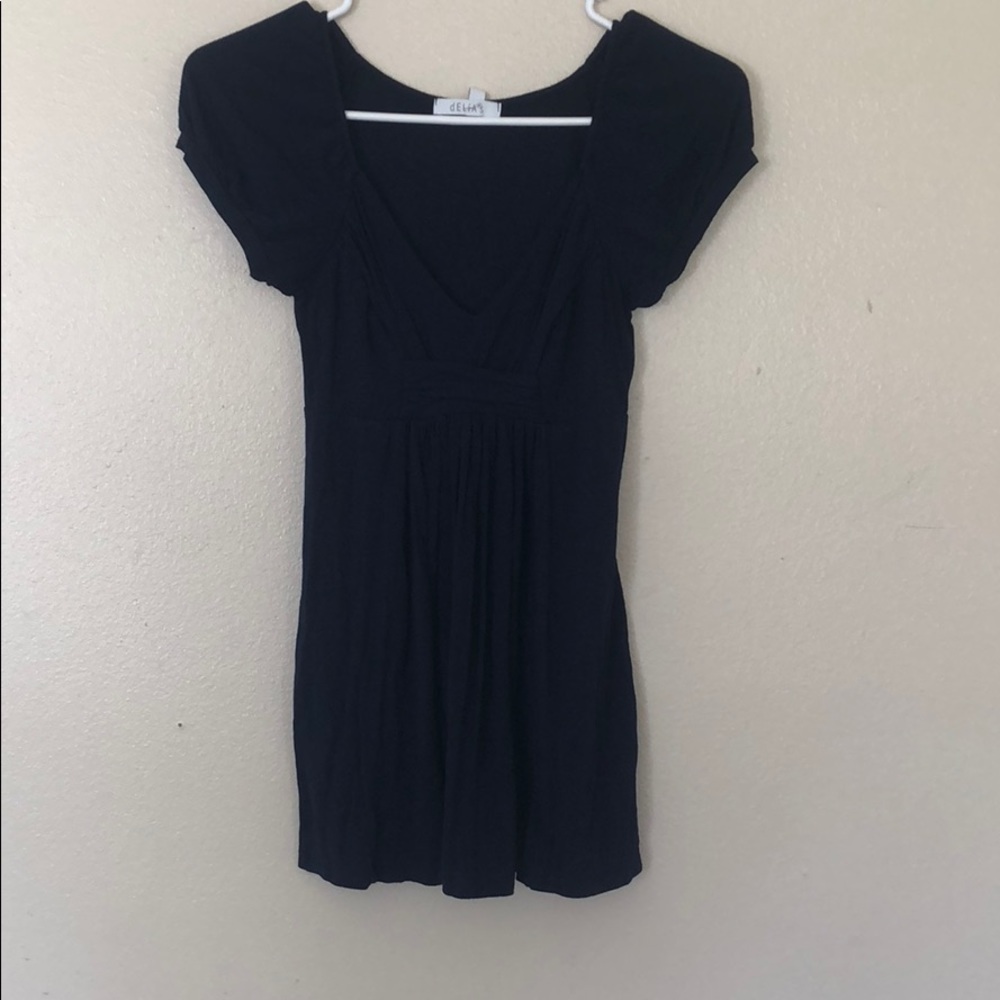 Delia’s Dark blue top